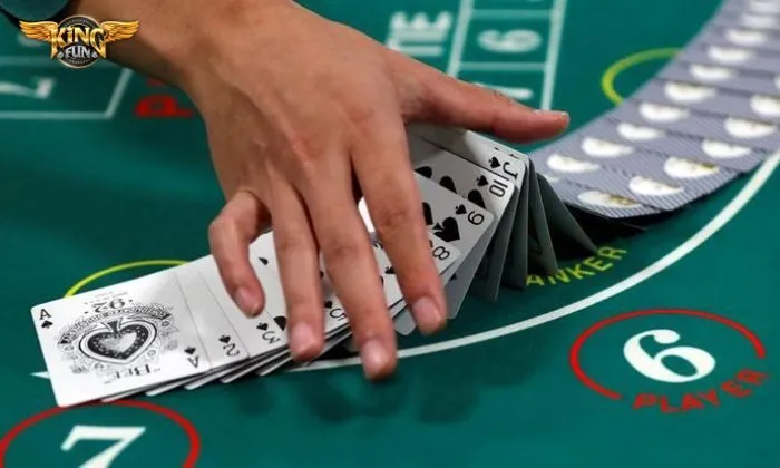 Luật rút thêm bài của cửa Player trong Baccarat
