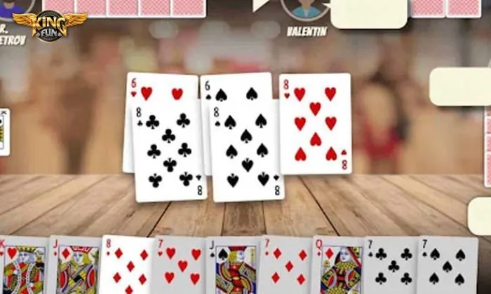 Đánh hết bài trong chơi Tấn càng nhanh càng tốt